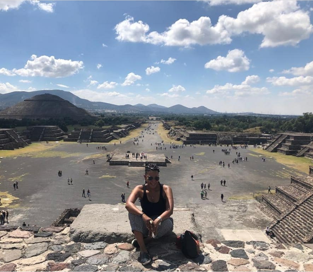 Na pirâmide da lua Yucatán.
