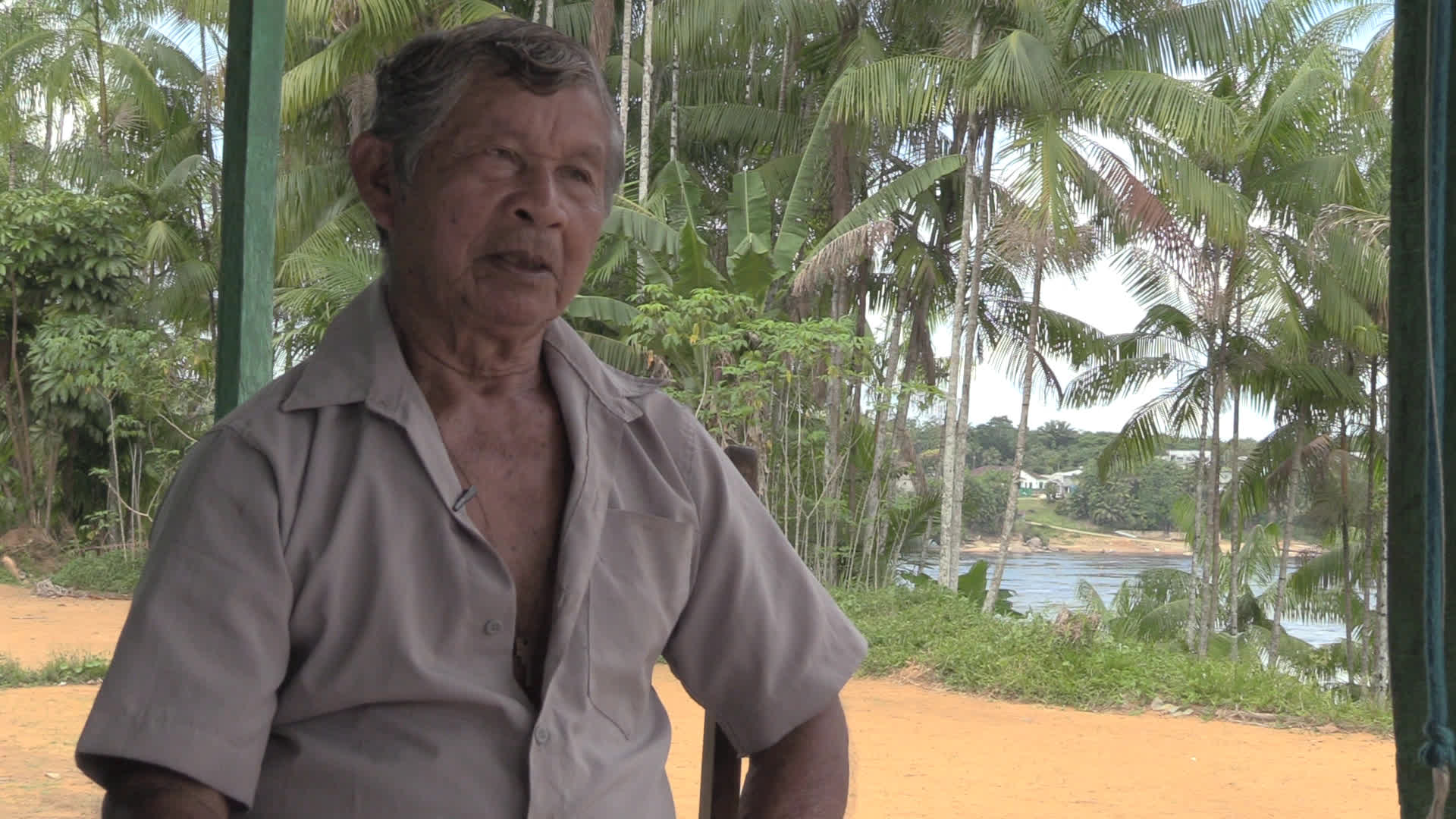 Nascido na época em que nossa cultura era proibida / NISETISE NA KAMOTAKA TERO BAUHAKɄ