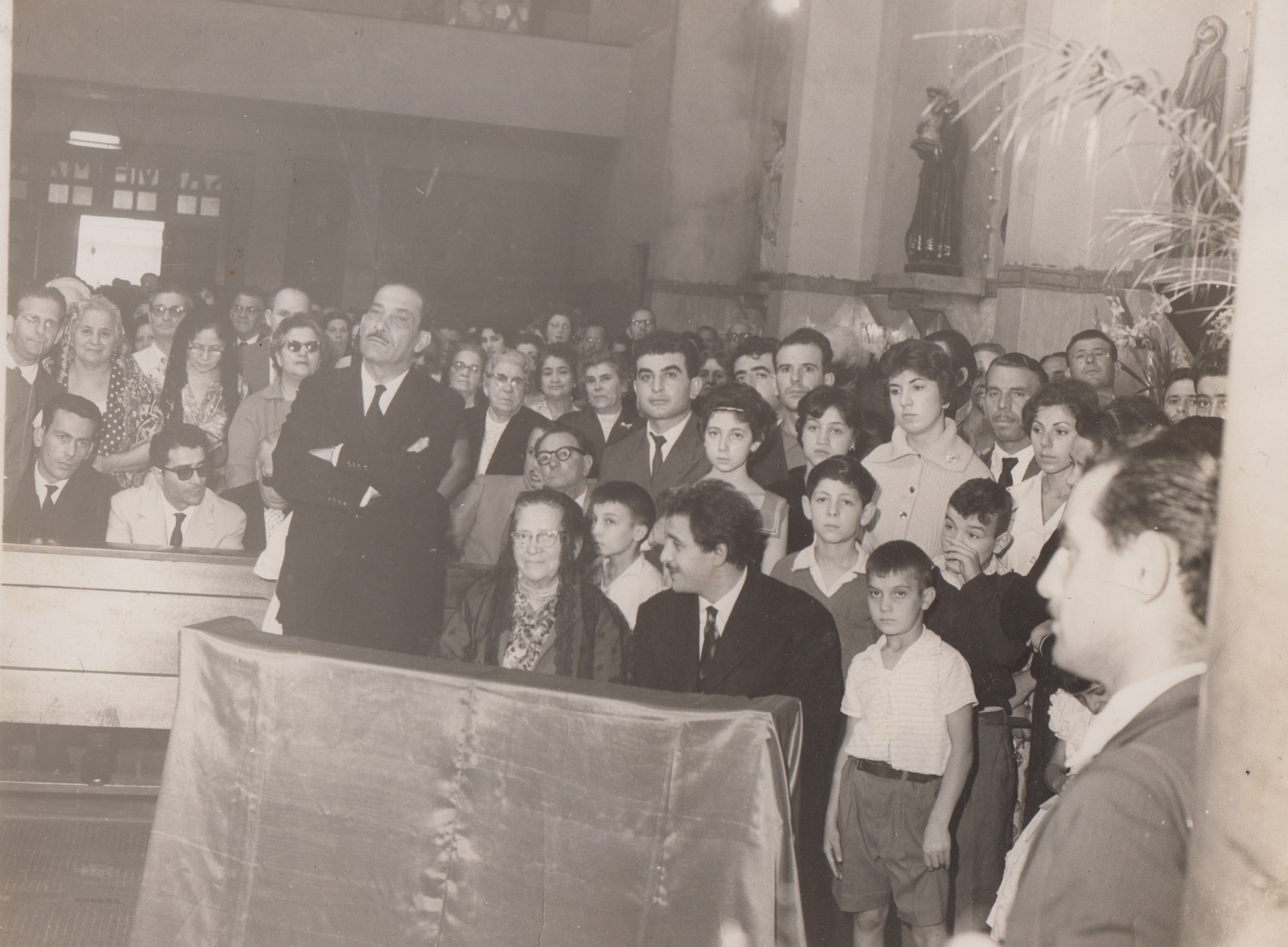 Com Domenico Modugno, amigo pessoal de Gugluielmo Galluzzi (pai) na Paróquia de São Vito, Brás.