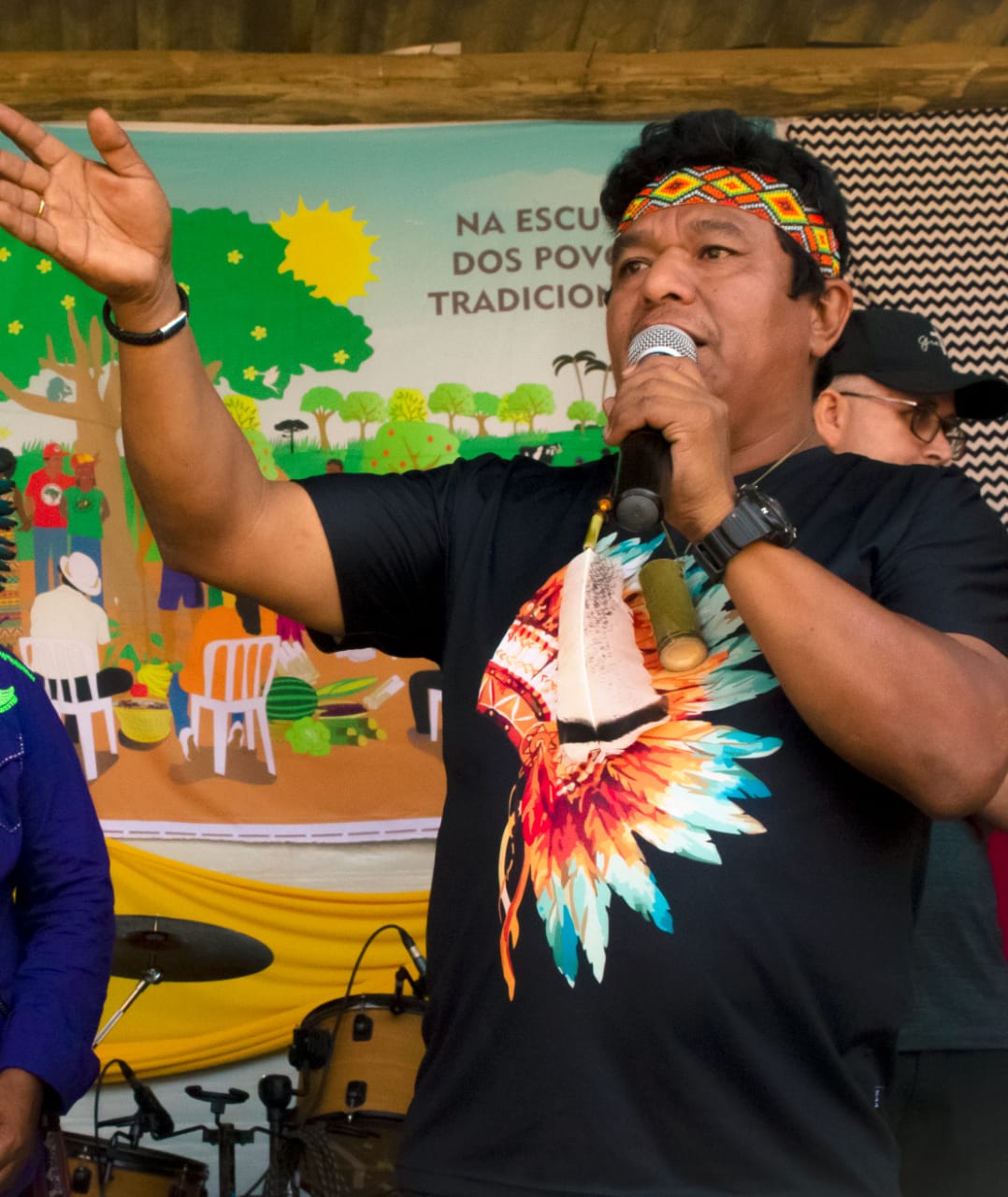 Awá Nimboadjú durante reunião em Mandirituba, falando sobre segurança alimentar, no encontro dos Guardiões das Sementes dos povos tradicionais de Mandirituba.