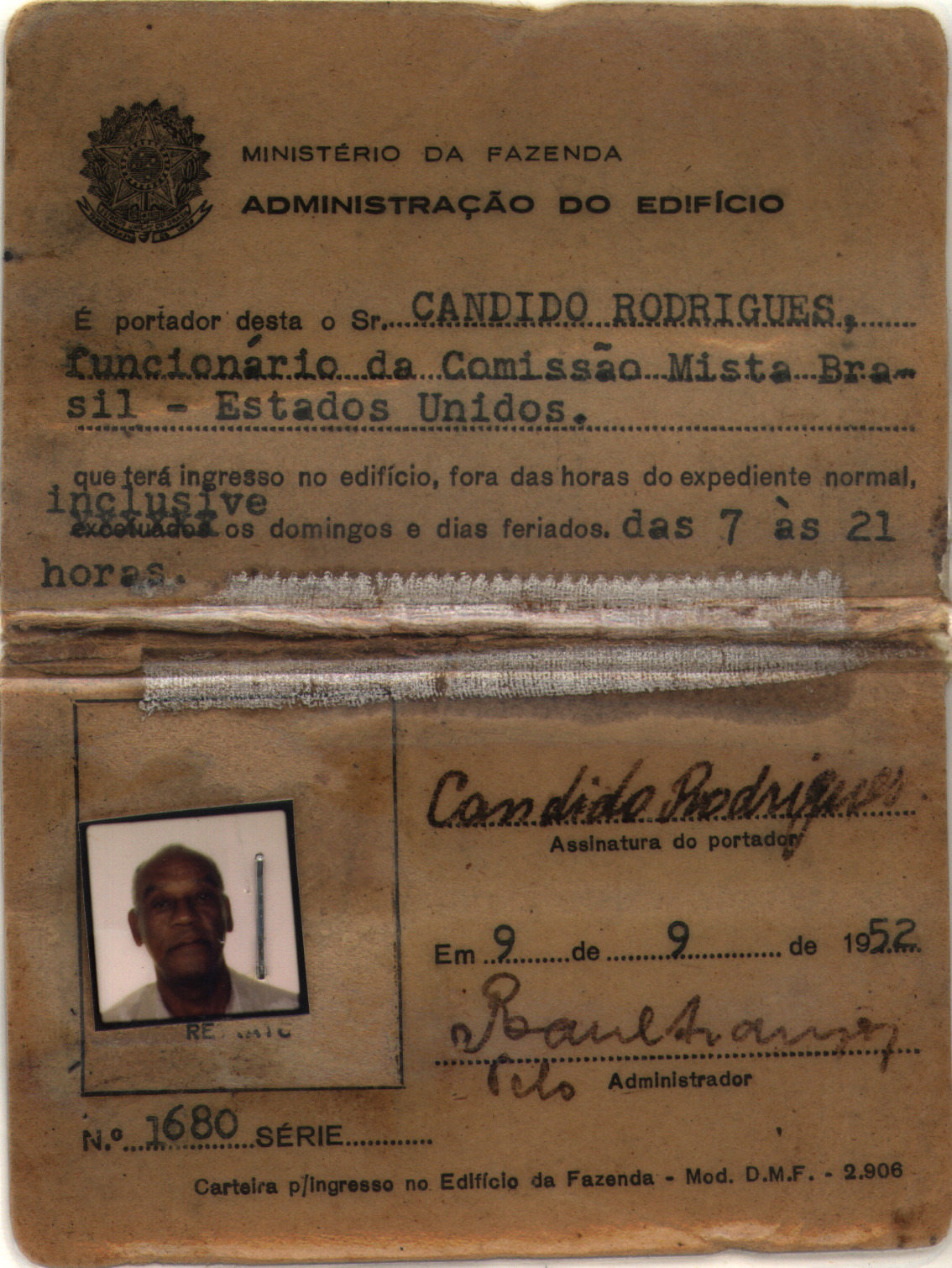 Documento de acesso ao Ministério da Fazenda, que cedeu algumas salas para o BNDES até 1958.