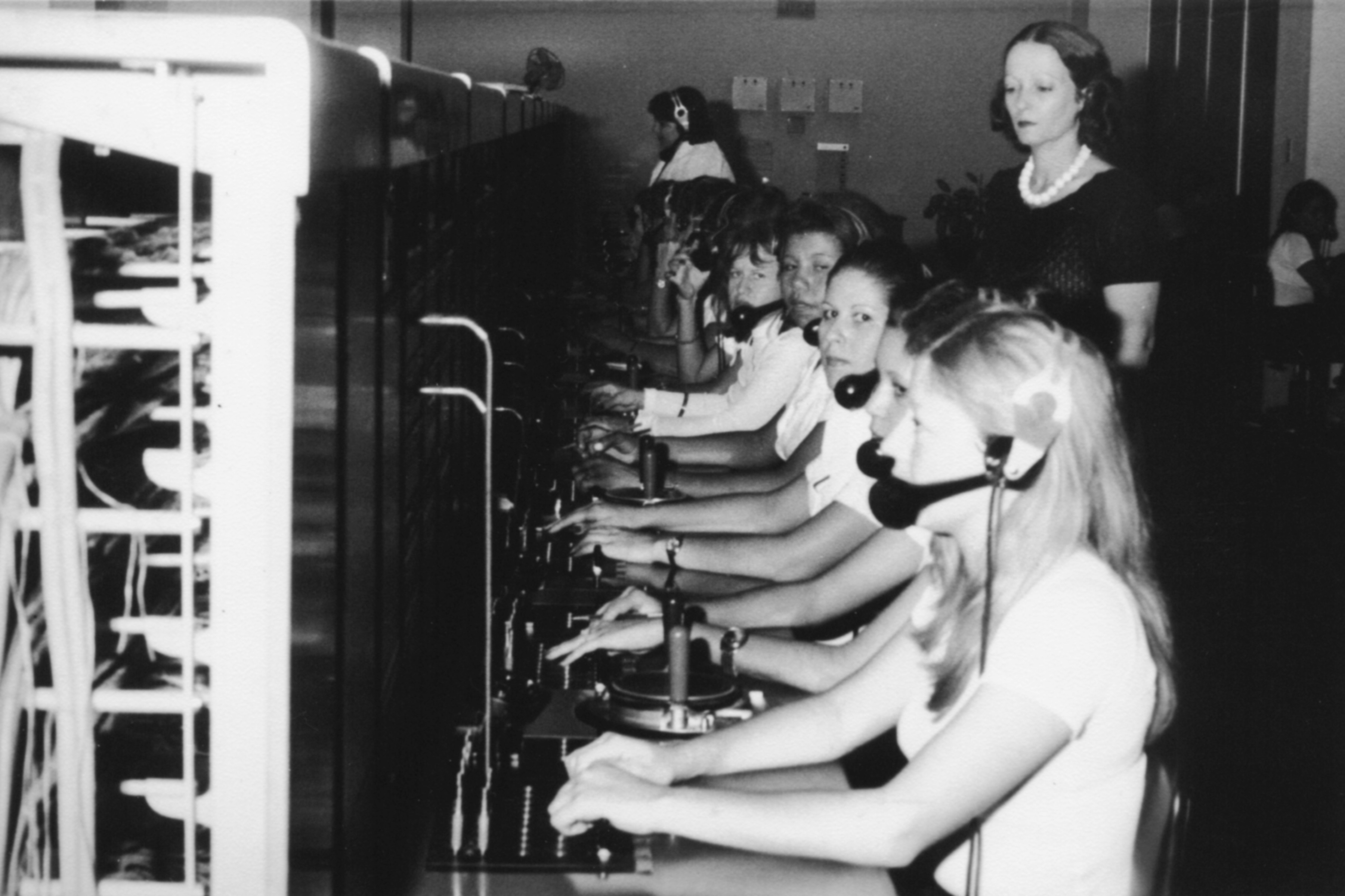 Sala da CTBC em prédio novo.