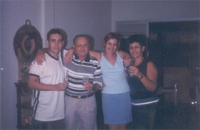 André (filho) Genilson Pimentel, Nara (filha) e Norma (esposa).