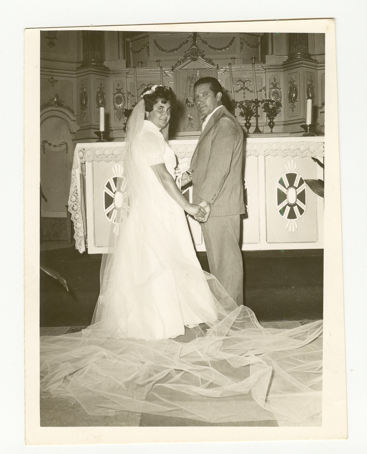 legenda: Casamento de Irene Maria Barandas e Acácio Barandas.