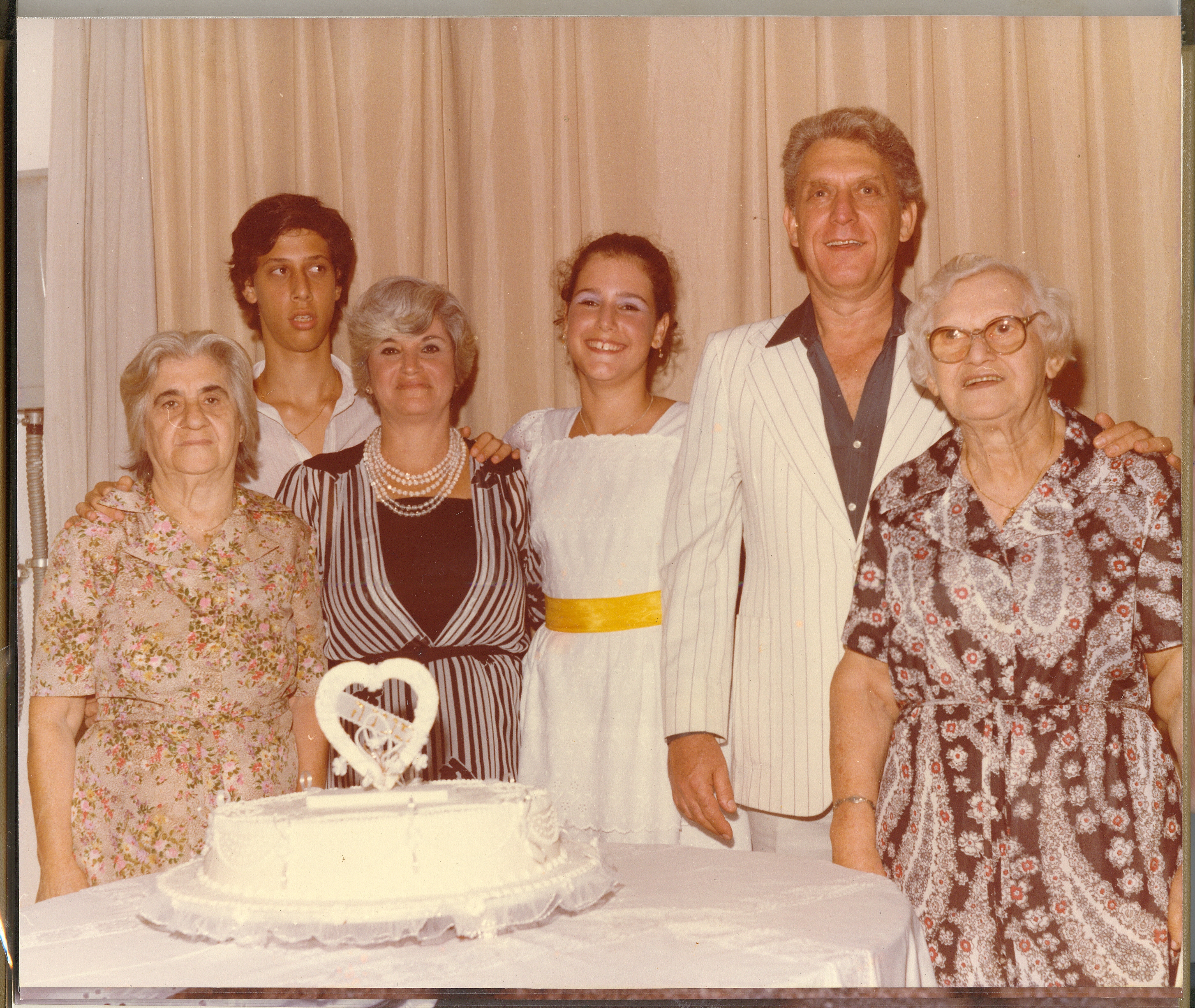 legenda: Bar Mitzvá de Jayme Saul, filho de Abrahão Joseph Epelboim.