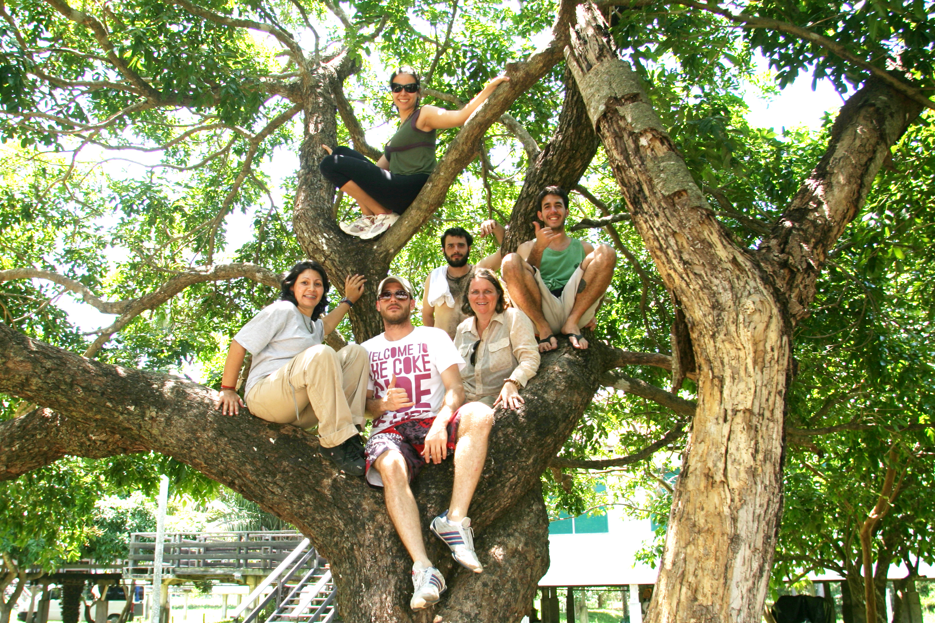 Equipe do projeto no Pantanal durante os 200 anos do Banco do Brasil. Nadia, Zazá, Gabriel, Márcia e Felipe.