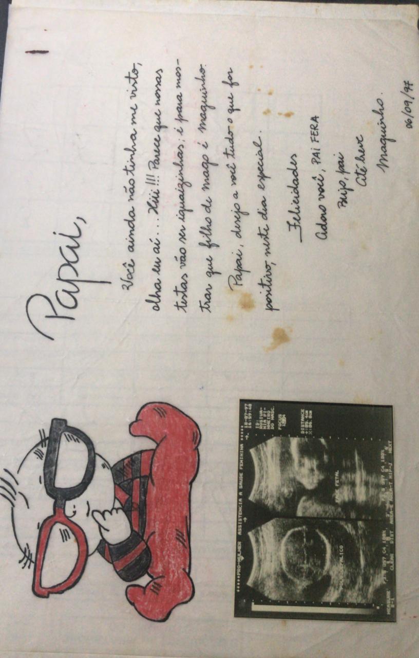 Momento em que Ricardo ver o primeiro ultrassom de seu filho Joshua e recebe um bilhete de Flávia Alvarez (madrinha de Joshua) no dia de seu aniversário
Ricardo conta que nesse momento ficou receoso se iria conseguir cuidar de seu filho