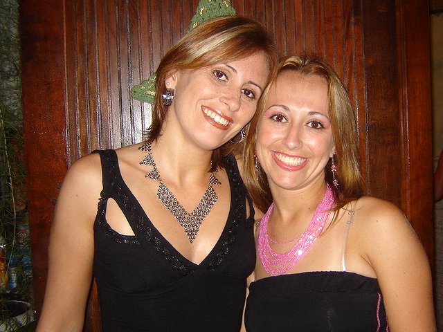 personagem: Eu e minha grande amiga Leise.<br>historia: Um dos melhores momentos que tive de curtição, 
aproveitei muito, foi uma festa inesquecível.
Não posso esquecer de mencionar que a Leise foi e é minha grande amiga, embora tenhamos pouco contatos atualmente
Mas como já diz a música: 