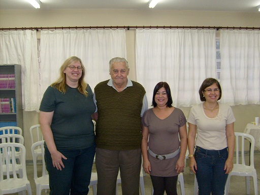 personagem: Depoente, filha, professora e coordenadora<br>historia: Registro da participação do depoente no Projeto Memória Local 2011.<br>