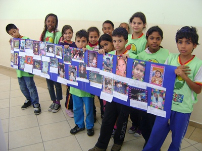 personagem: Alunos da EM Profª Inês Rodrigues Cesarotti<br>historia: Autorretrato feito pelos alunos da EM Profª Inês Rodrigues Cesarotti.<br>