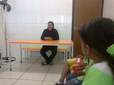 personagem: Dalva e os alunos da EM Prof. Walter Carreteiro<br>historia: Entrevista da Dalva na EM Prof. Walter Carreteiro<br>