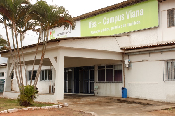 Fachada do Campus