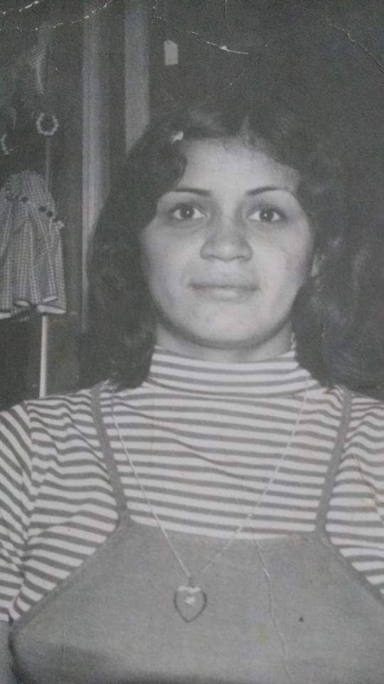 A menina Lucia, já crescida