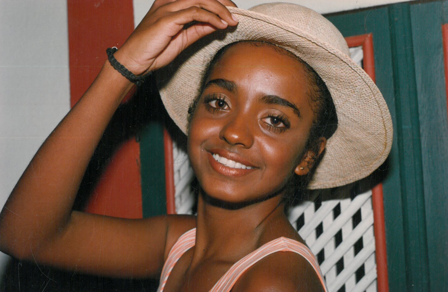 Filha de Jorge, Paula Pires André, na época em que ela desfilava em Mariana.