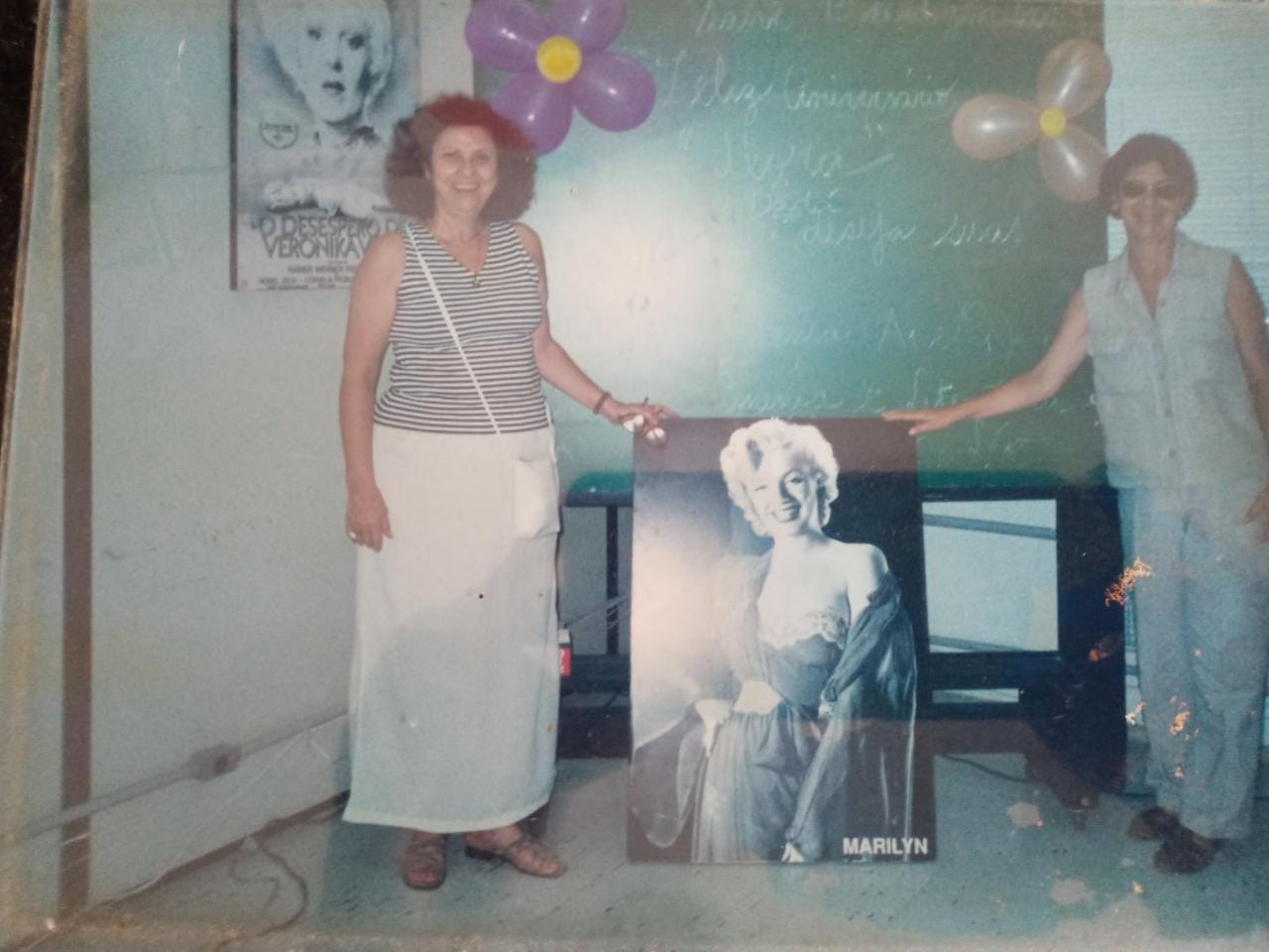 Dora e Léa Calvão em sala de aula na UFF (onde ministravam a aula de Cinema e Literatura).