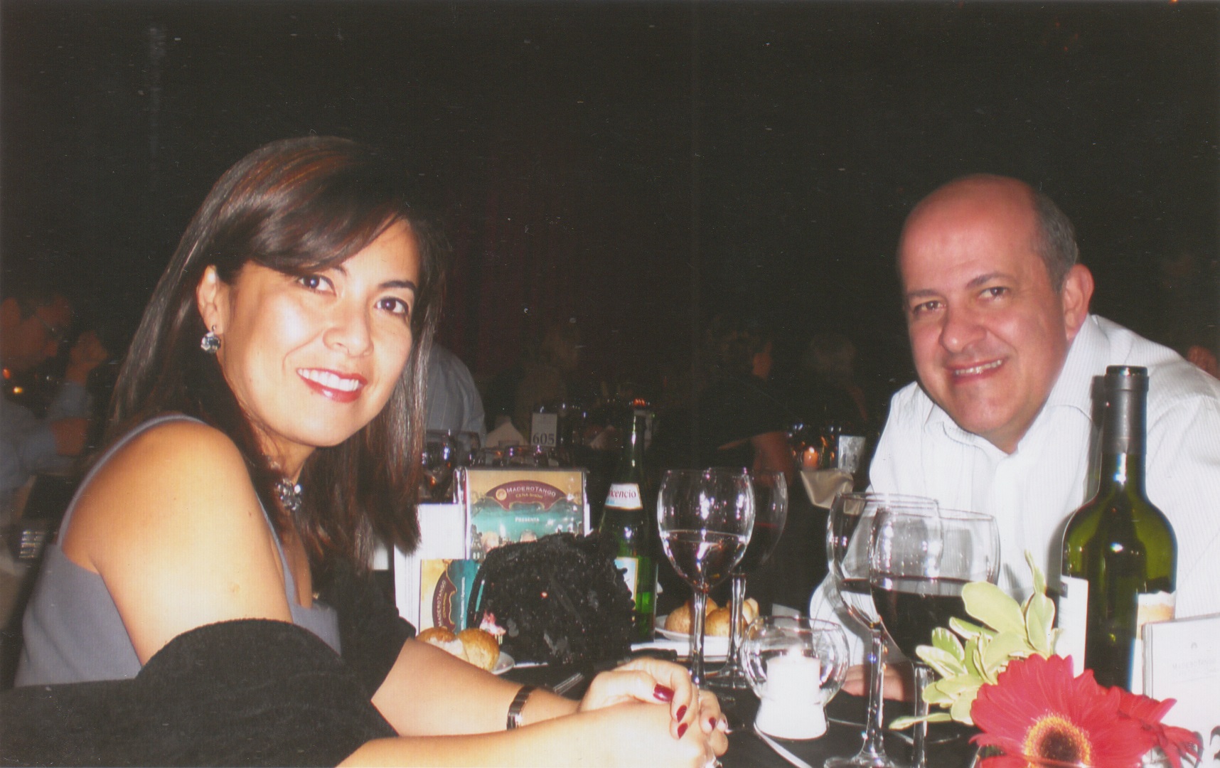 Com meu marido Ulysses Daolio, num jantar em Buenos Aires.