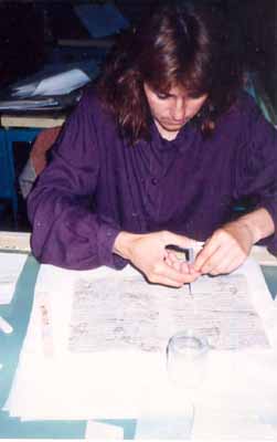 Maria do Socorro no curso de restauração que fez em 1991 no final do Bresser