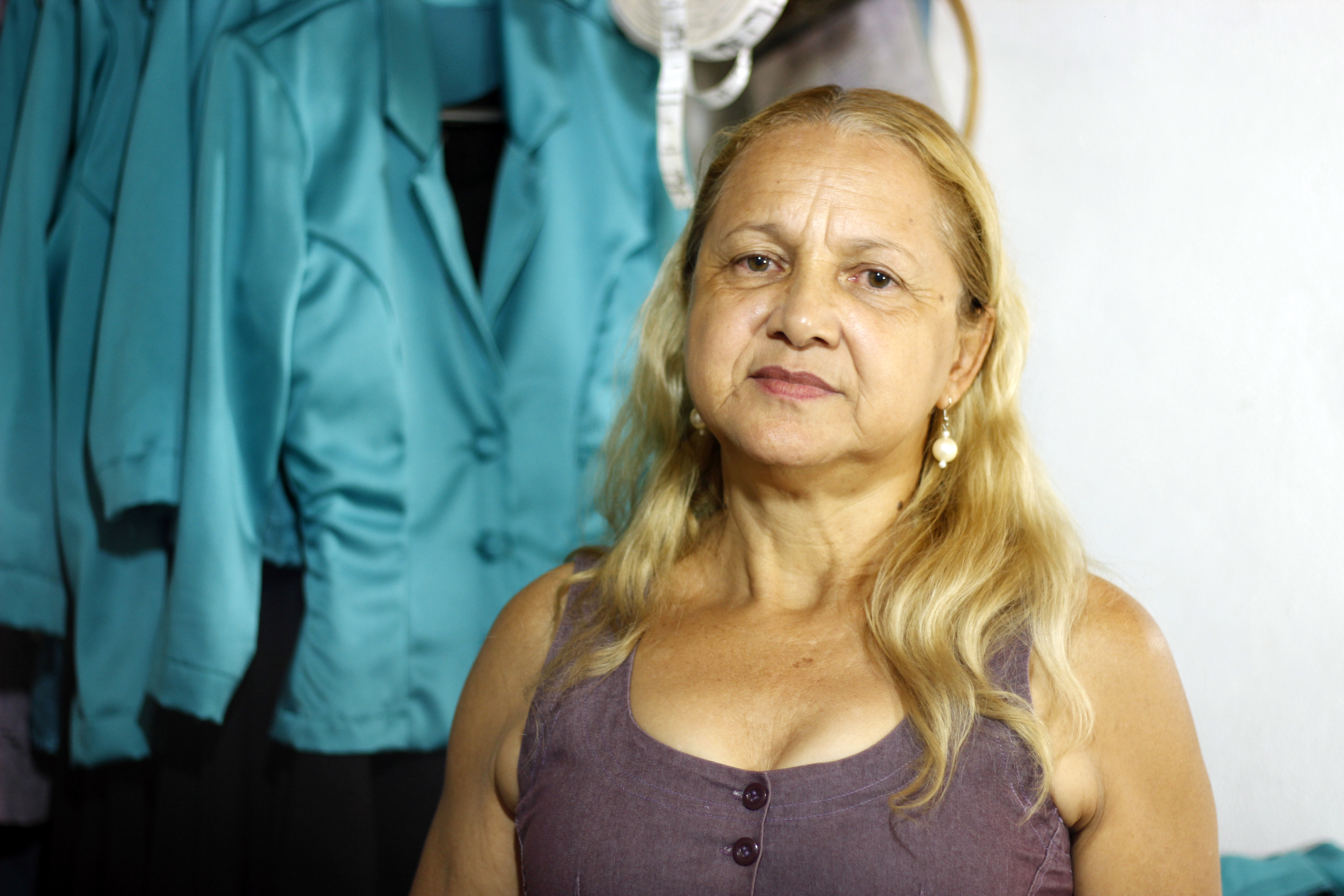 Se o Senhor quiser, eu vou ser costureira!