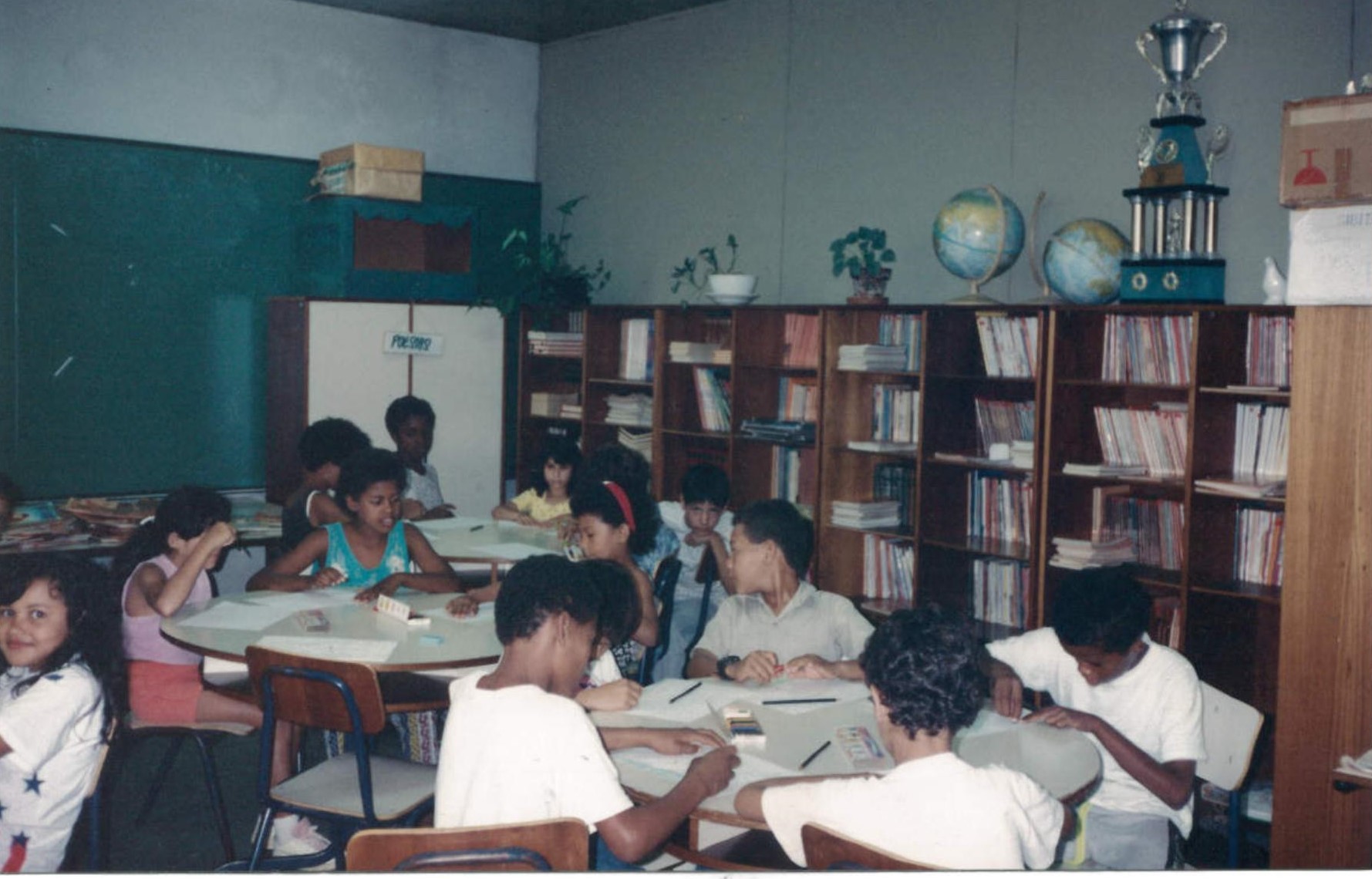 Emef- Arlindo Caetano Filho. Bel era a professora da turma.