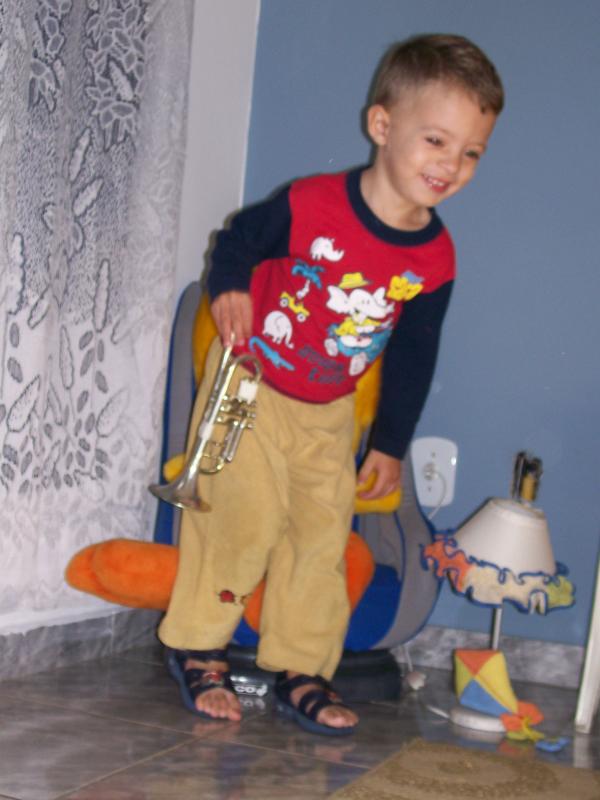 Primeiro dia de Aula: a escola cresceu, Abner...