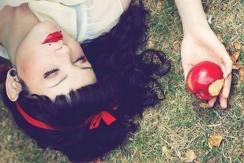 Branca de Neve e a Madrasta