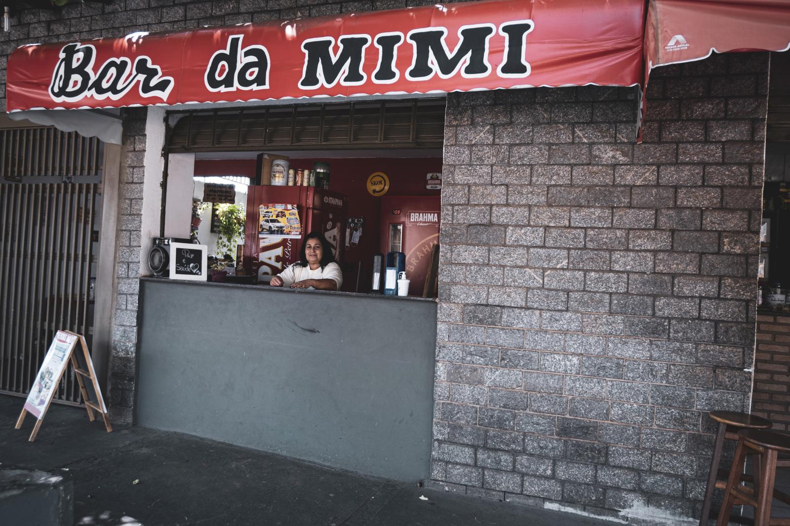 Mimi: infância humilde e boteco raiz