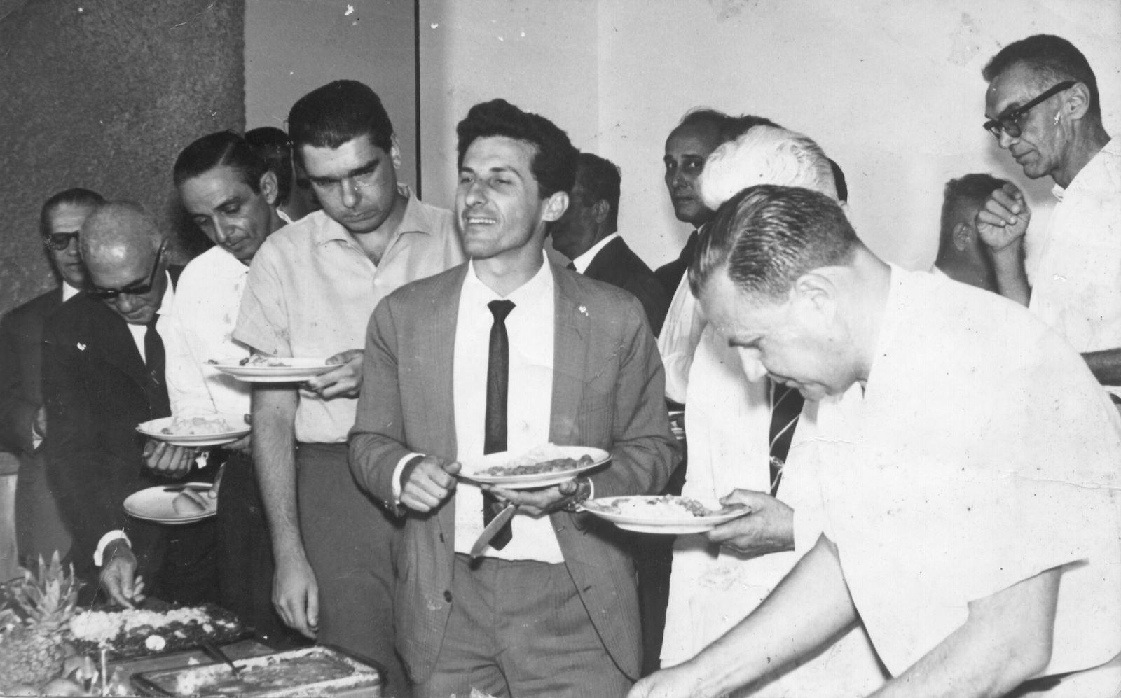 98% trabalho, 2% família