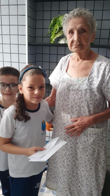 Entrevista com a senhora Conceição de Maria Launê Borba Santos