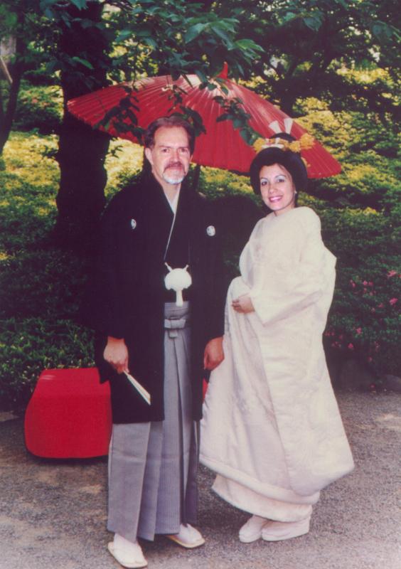 Casamento budista realizado no Templo Meiji-Jingo, no Japão