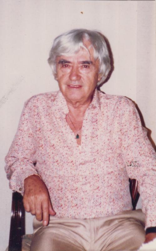 Pedalando para longe do terror