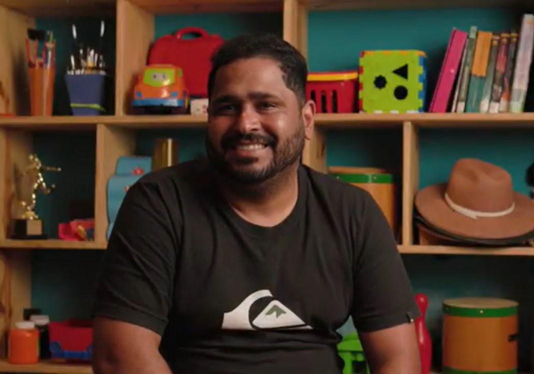 O orgulho do menino das palafitas da Vila Esperança