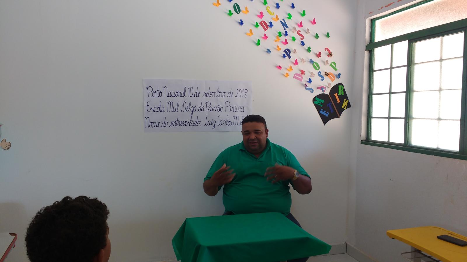 A criança que se transformou em um pequeno adulto.