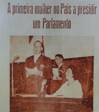 A primeira mulher no país a presidir um parlamento