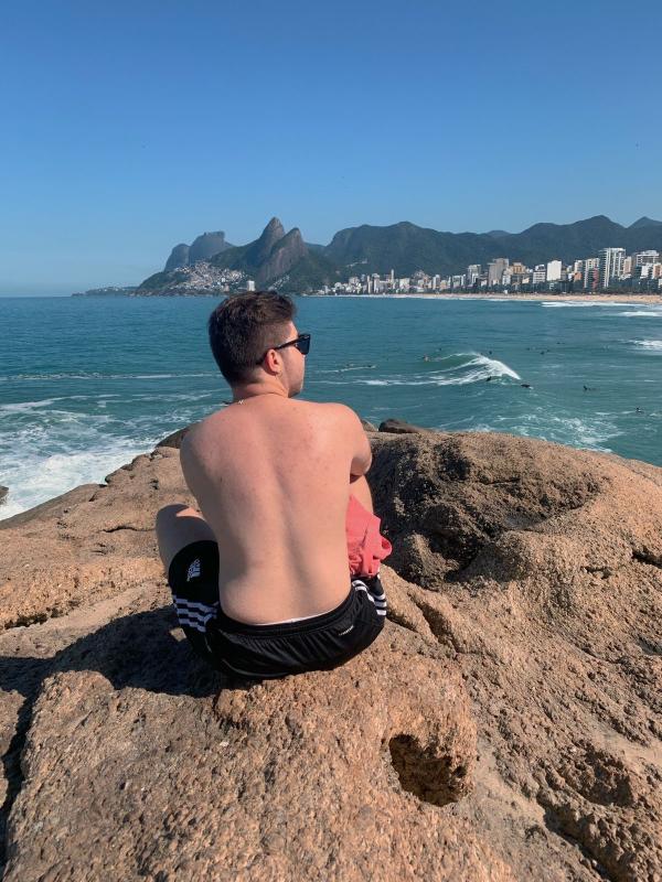 Seja Sua Própria Referência