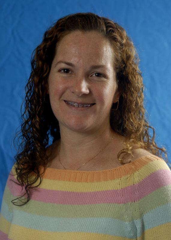 A primeira mulher na refinaria.