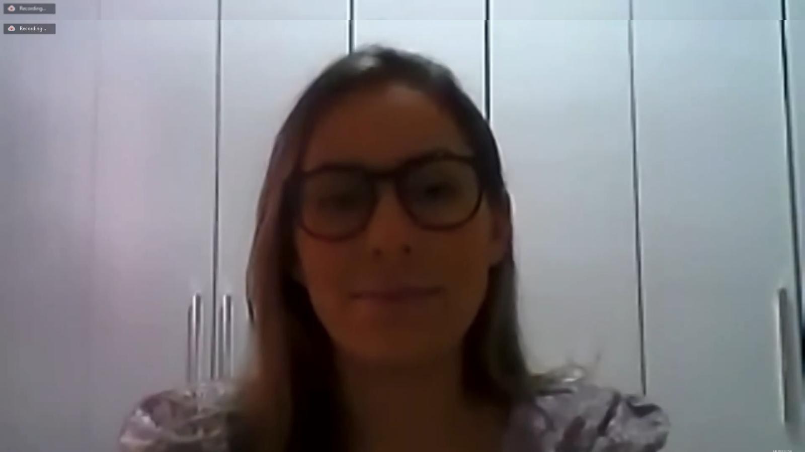 A história real de uma estudante que financiou sua graduação em medicina com o Pravaler