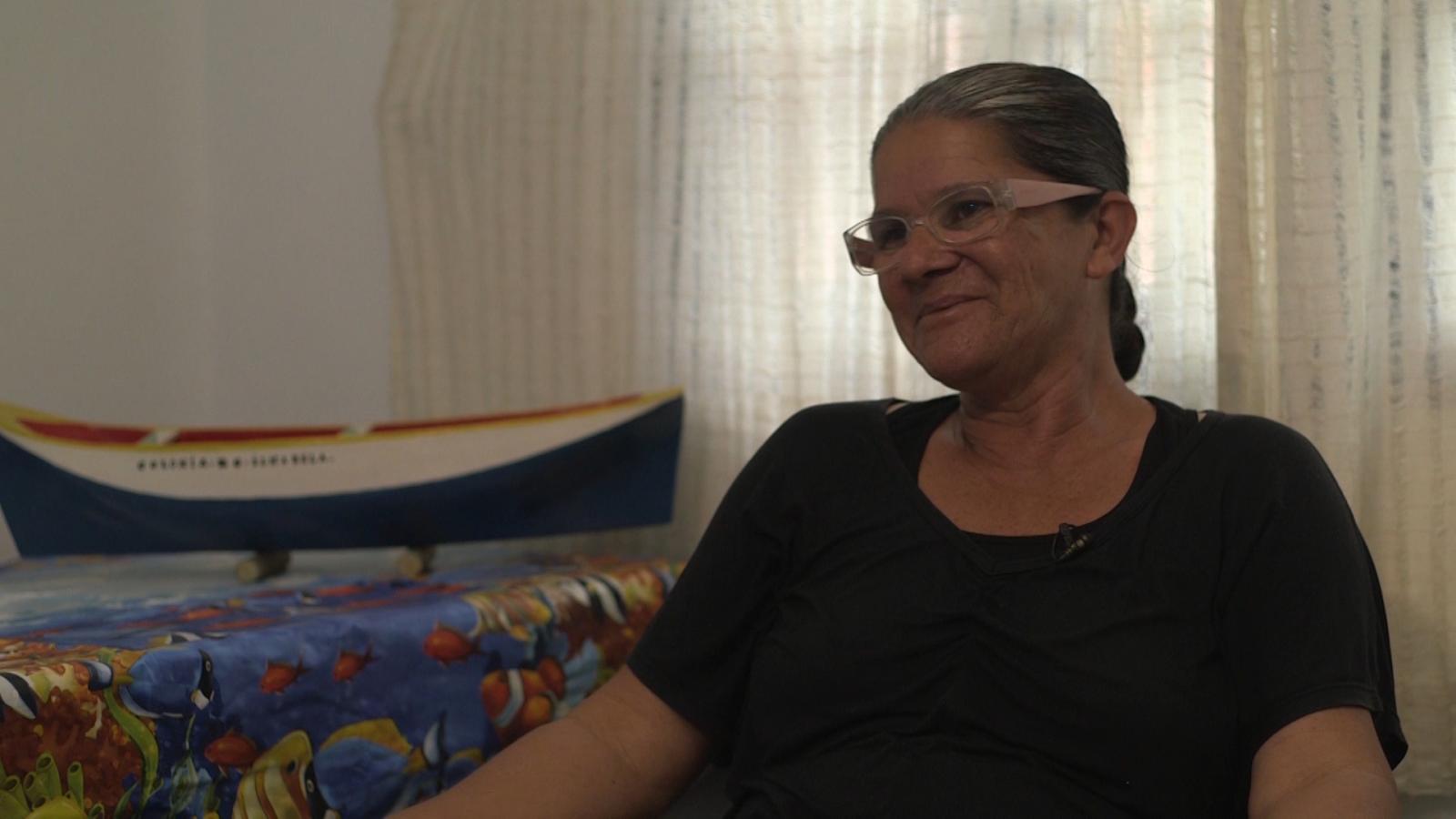 Pescadora e artesã