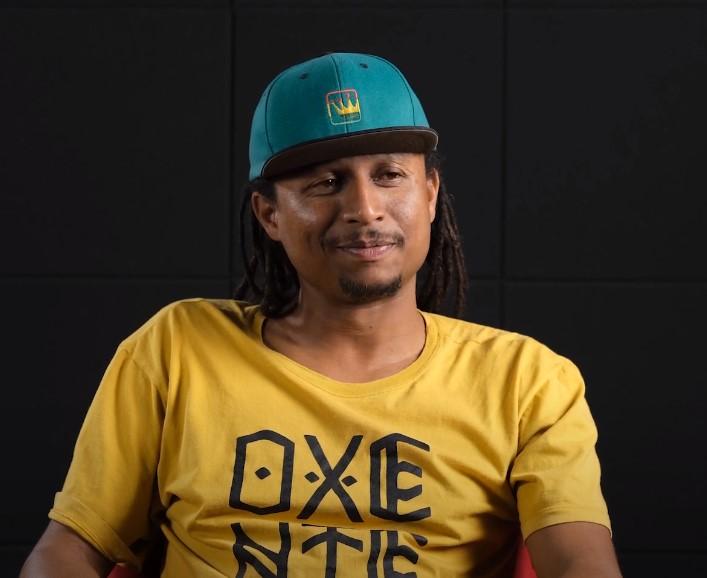 “A gente carrega a história de outras pessoas”