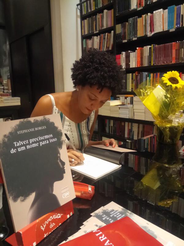 A vida é feita de prosa e poesia