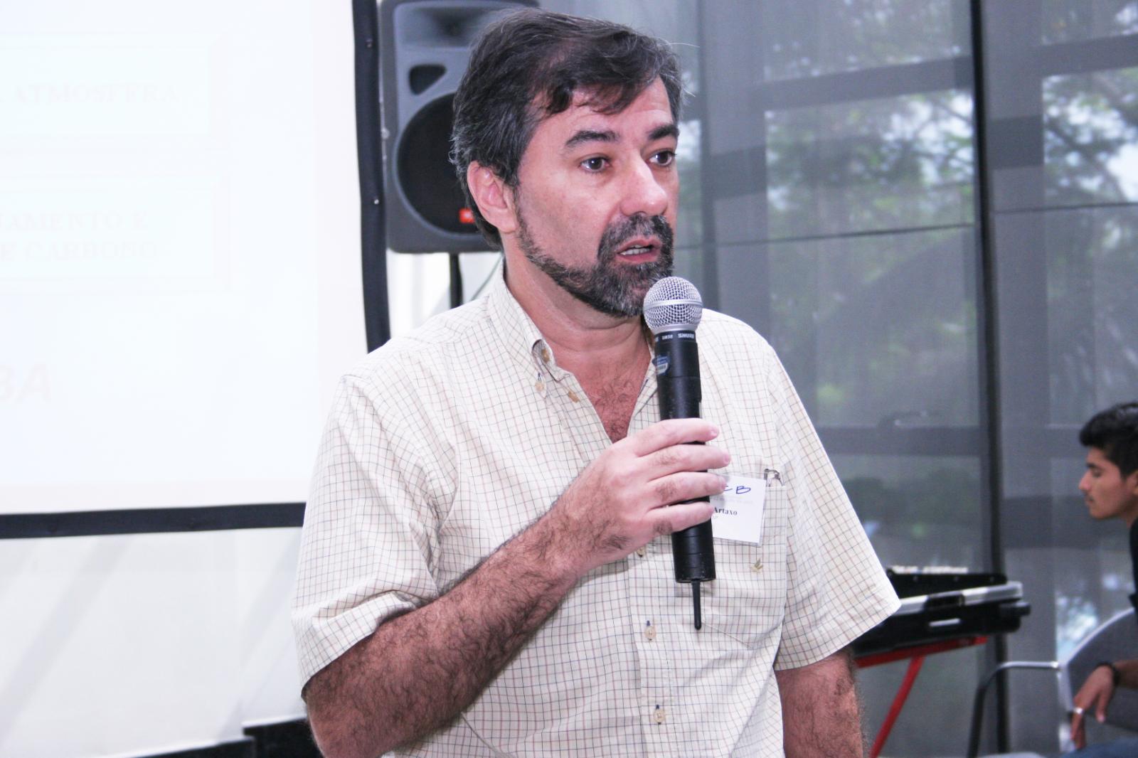 Tem que ter confiança na humanidade