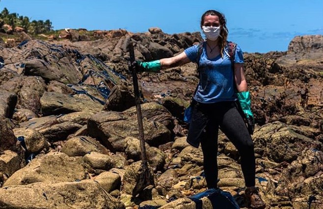 Minhas mãos sujas de óleo
