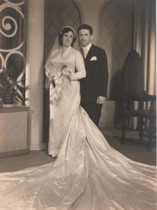 Casamento dos pais de Rosana na Igreja San Vito.
Na foto: Rosina Guglieli Leddomado (mãe), Giuseppi Leddomado (pai).