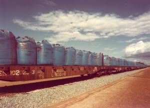 Primeiro carregamento de manganês de Carajás para fabricação de pilhas eletrolíticas.