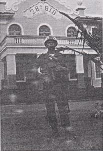 Foto tirada quando Geraldo estava no exército, serviu no 28º Batalhão de Infantaria Blindada, em Campinas. Faltavam seis meses para chegar em São Paulo. A época em que ele serviu foi pleno militarismo.