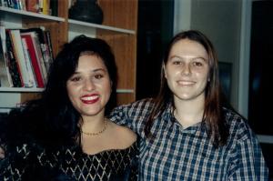 Viviani com a irmã hospedeira, Suzie, durante o intercâmbio