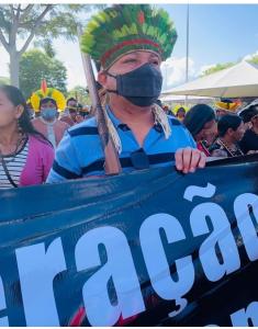 Adriano durante manifestação no Acampamento Terra Livre.