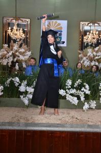 Kamutaja na sua colação de grau do curso de Licenciatura em Pedagogia, na Universidade Federal do Estado de Tocantins.