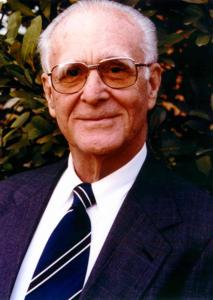 O Vice-Almirante Ibsen de Gusmão Câmara, o mais importante ambientalista brasileiro da atualidade, fundou o Projeto Baleia Franca com Truda logo após deixar o Estado-Maior das Forças Armadas, no final de 1981. Vem dele a formação de defesa ferrenha das Unidades de Conservação.