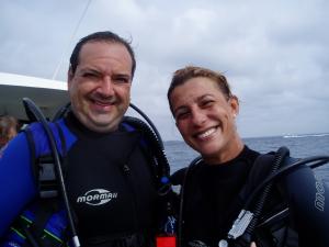 José Truda com Nalu Beatriz Machado, amiga e parceira incomparável, mergulhando em Bonaire.