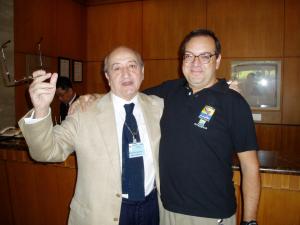 José Truda com o Embaixador Eduardo Iglesias (“Eddy Churches”), ex-presidente da Comissão Internacional da Baleia e chefe da delegação argentina à 57ª Reunião.